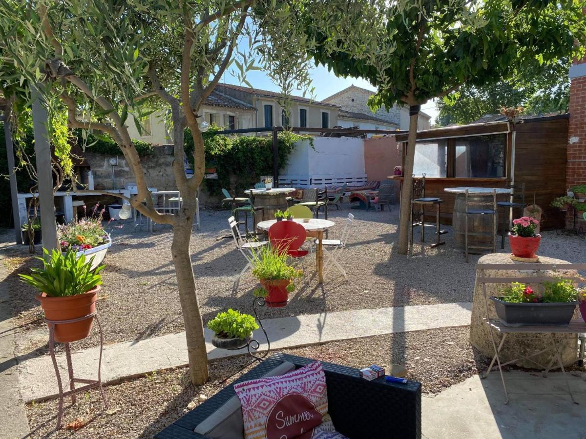 Apartamento Chez Marinette Le Cailar Exterior foto