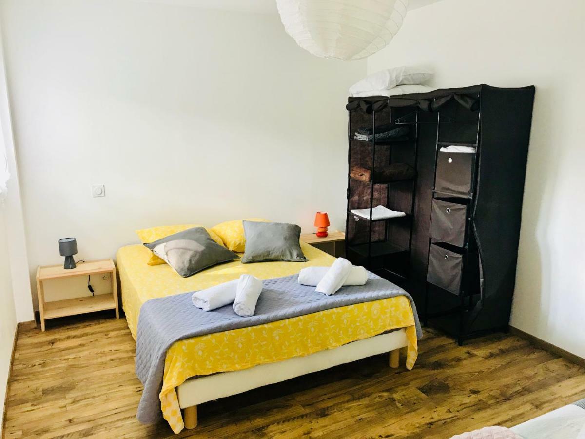 Apartamento Chez Marinette Le Cailar Exterior foto